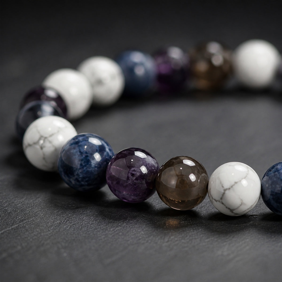 Multi Stone Round Bracelet – Howlite, Sodalite & Amethyst – 8 MM