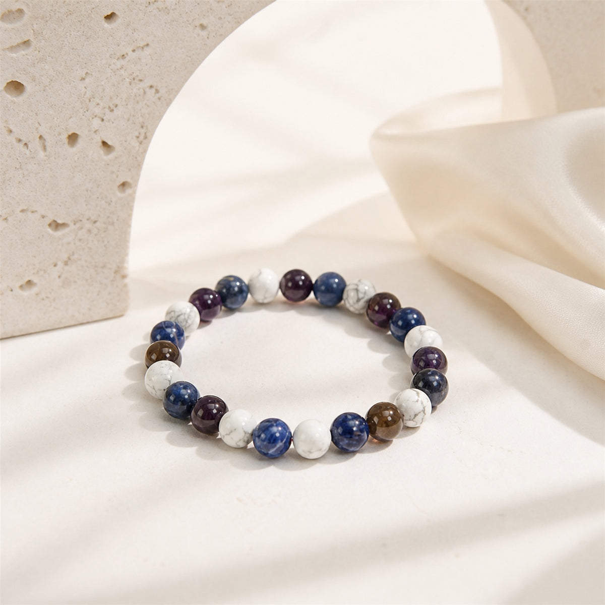 Multi Stone Round Bracelet – Howlite, Sodalite & Amethyst – 8 MM