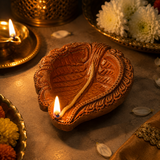 Pan Leaf Terracotta Diya – Classic