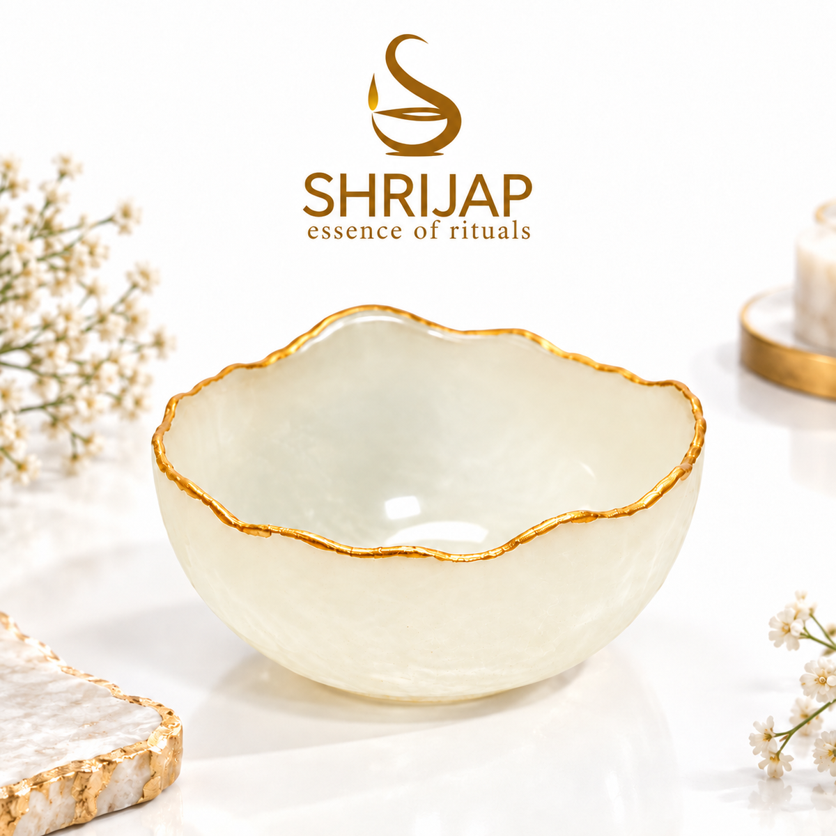 Selenite Bowl – Scalloped Gold Rim